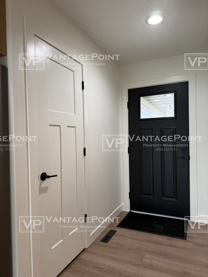 3010 Woodward #3010 - Photo 3 of 21