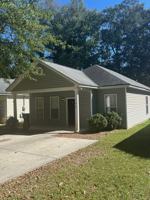 featured image of 918 Woodlawn Avenue #1