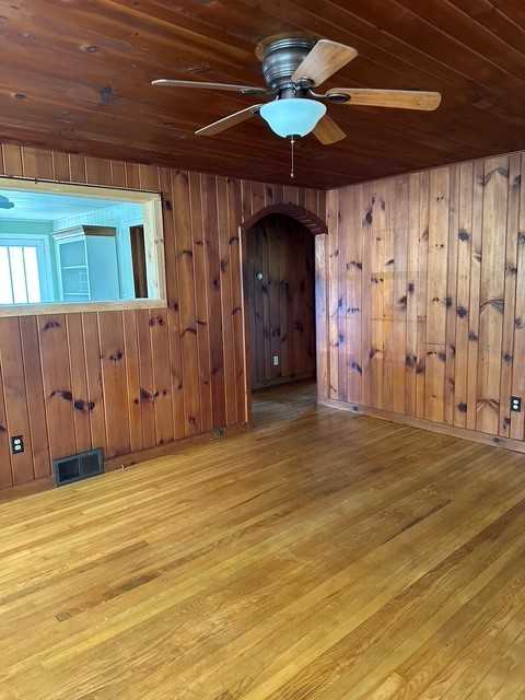 17 Lewis Higgins Drive #1 - Photo 5 of 25