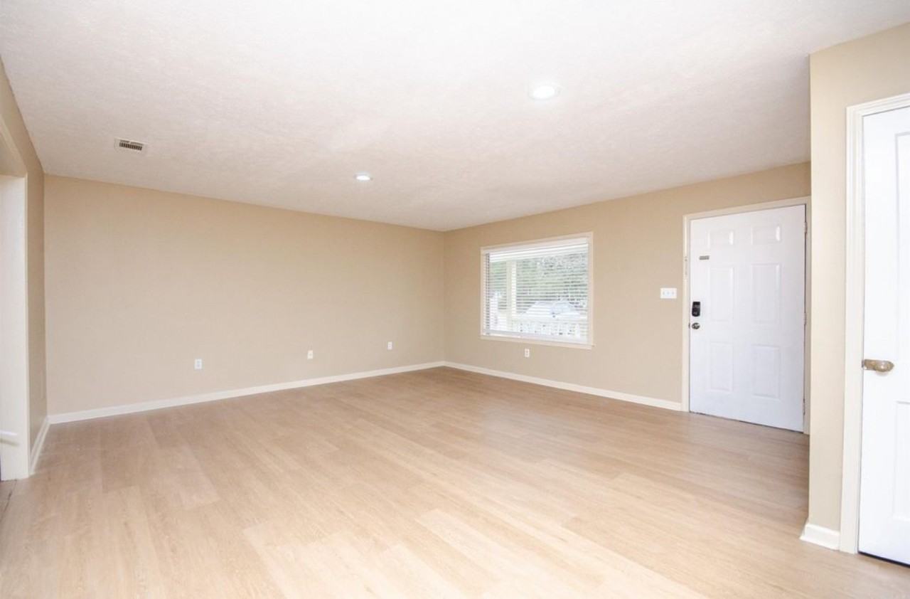 105 Mitchell St #A - Photo 2 of 10