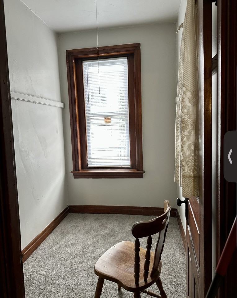 816 Church Street #2ndFL - Photo 2 of 8