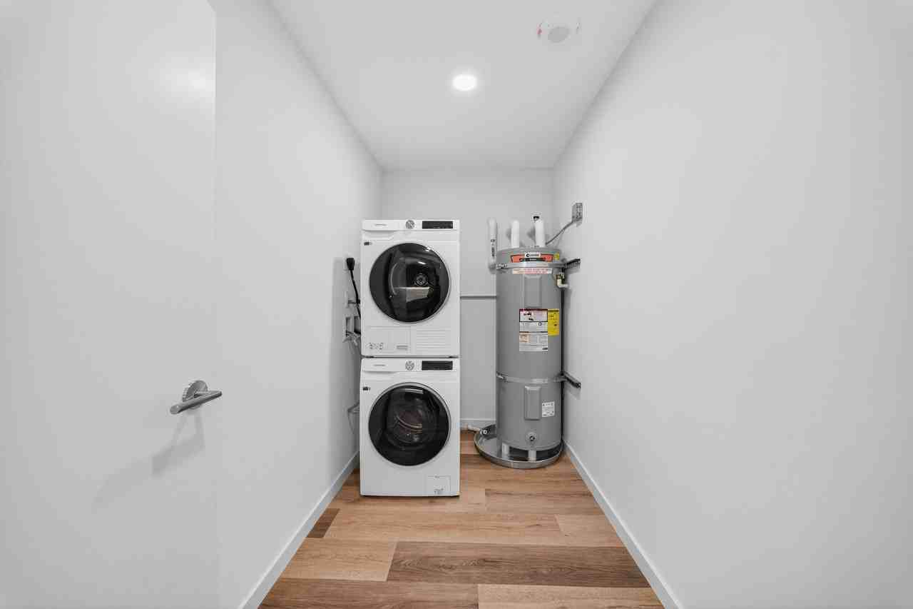 1515 Liona Street #1 - Photo 7 of 26