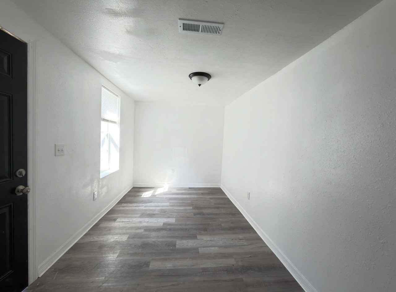 2185 Benedict Rd #2185 - Photo 2 of 5