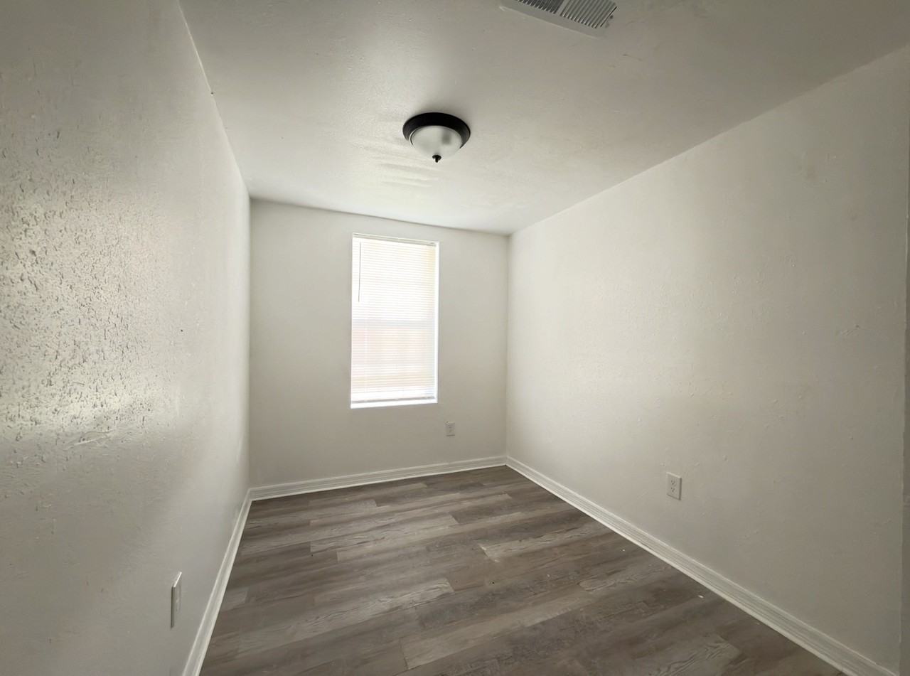 2185 Benedict Rd #2185 - Photo 3 of 5