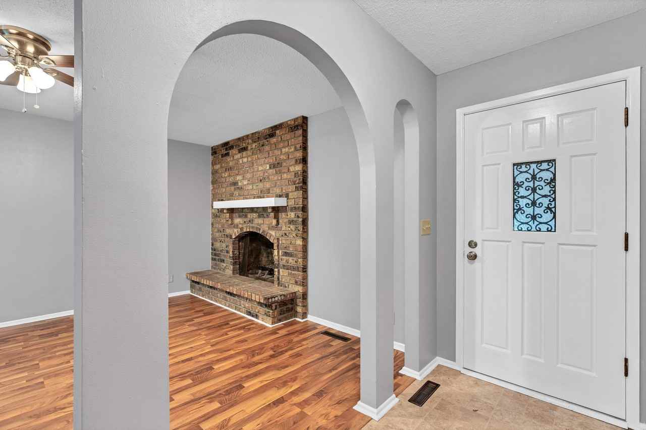 1306 Brookfield Lane #1 - Photo 3 of 45