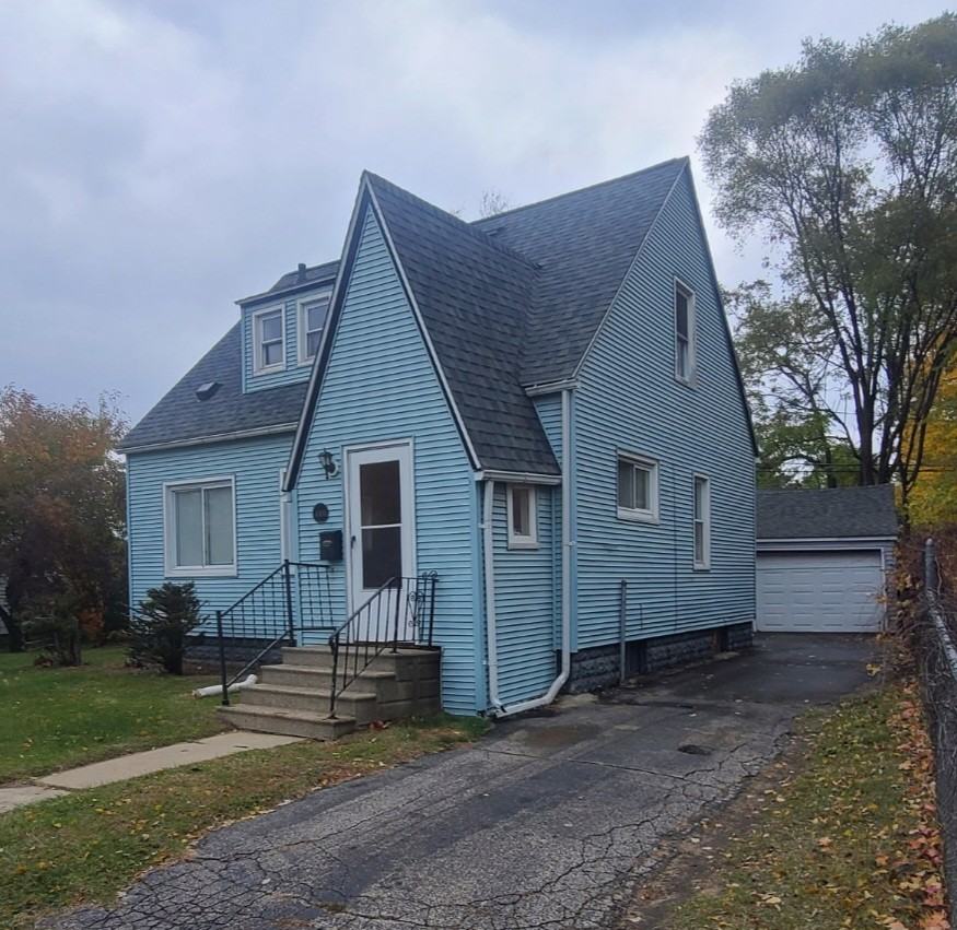 4411 Red Arrow Rd #1 - Photo 2 of 25