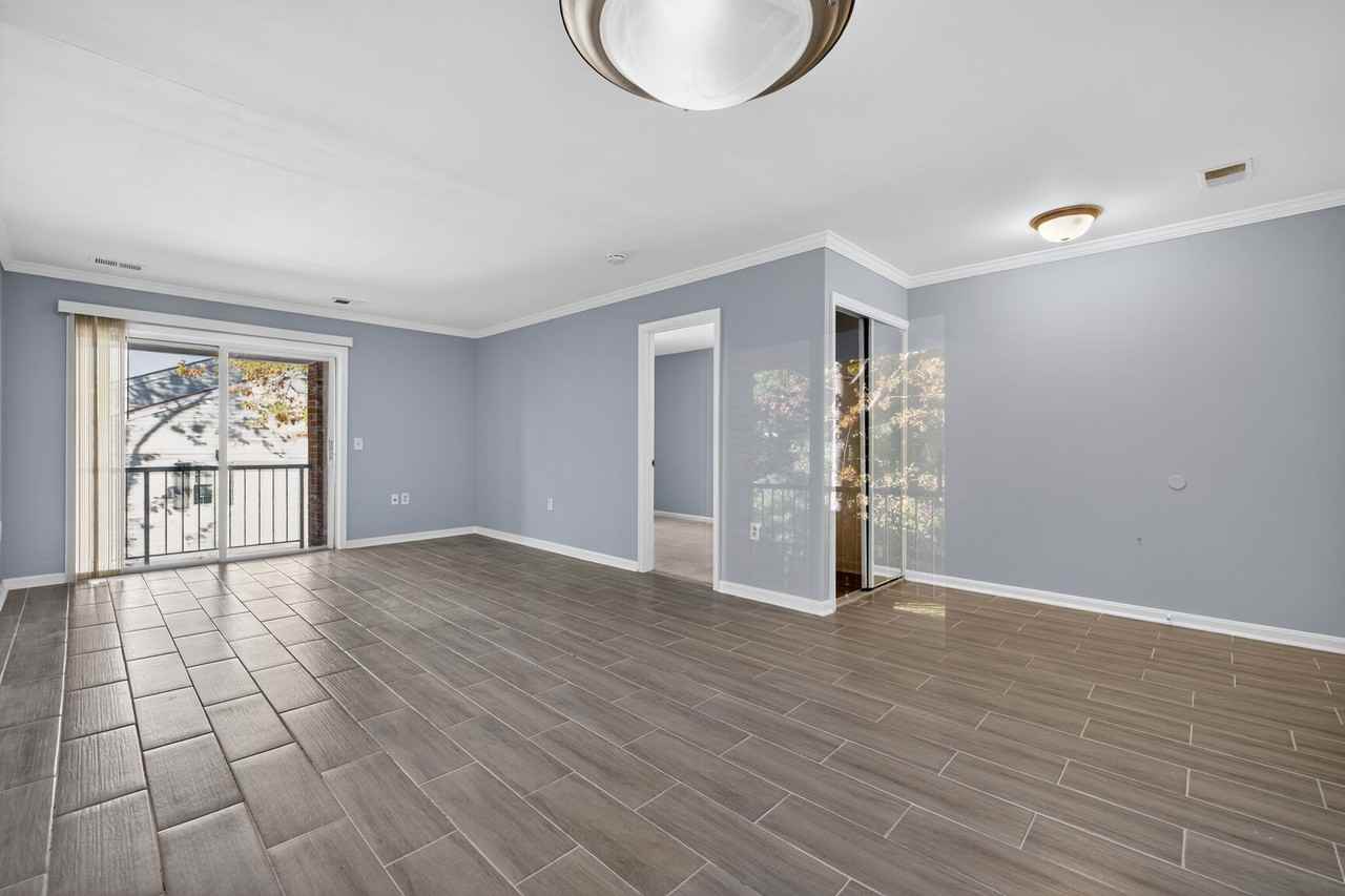 18318 Streamside Dr #1 - Photo 4 of 17