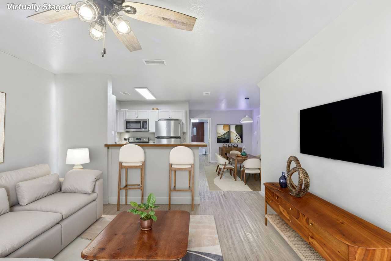 1415 Charlotte Street - Photo 2 of 23