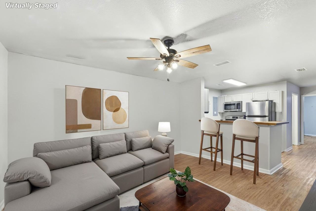 1415 Charlotte Street - Photo 3 of 23