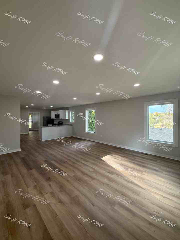 1030 Oakland Ave #1 - Photo 4 of 22