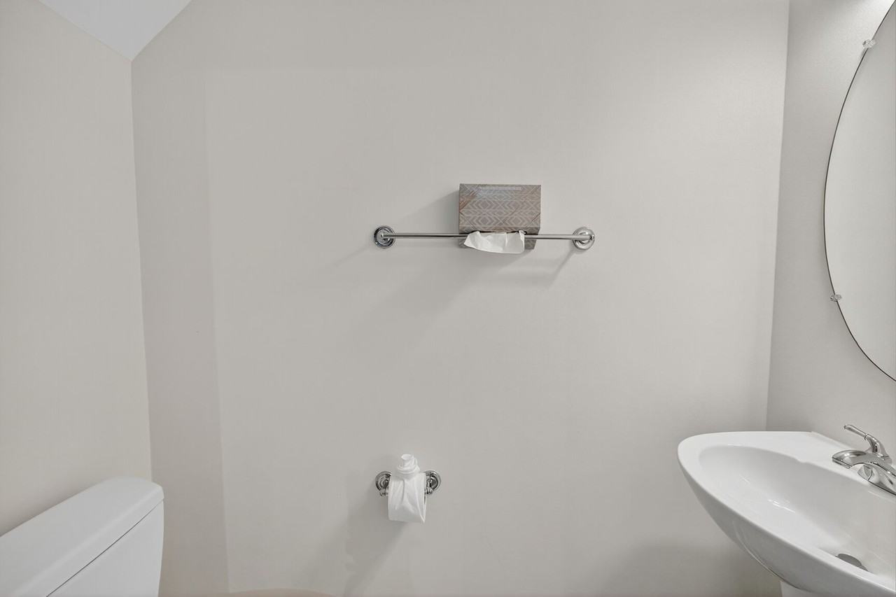 801 Pleasant Dr #23 - Photo 4 of 25