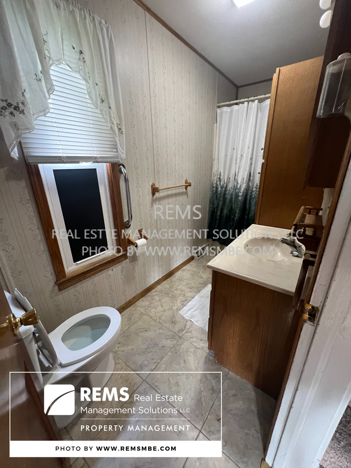 120 13th Street #1 - Photo 2 of 17