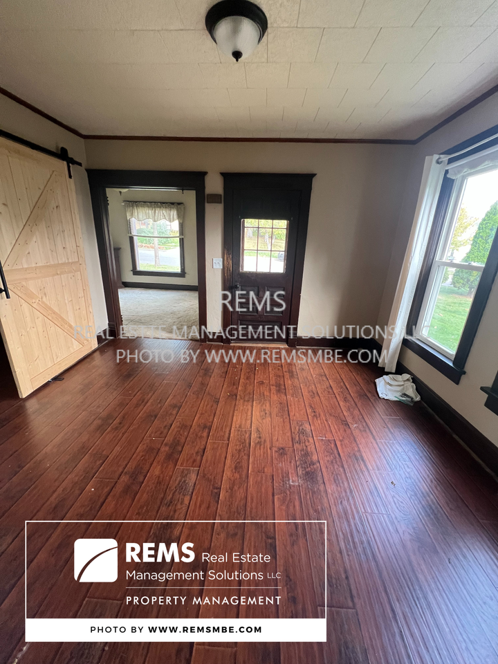 120 13th Street #1 - Photo 7 of 17