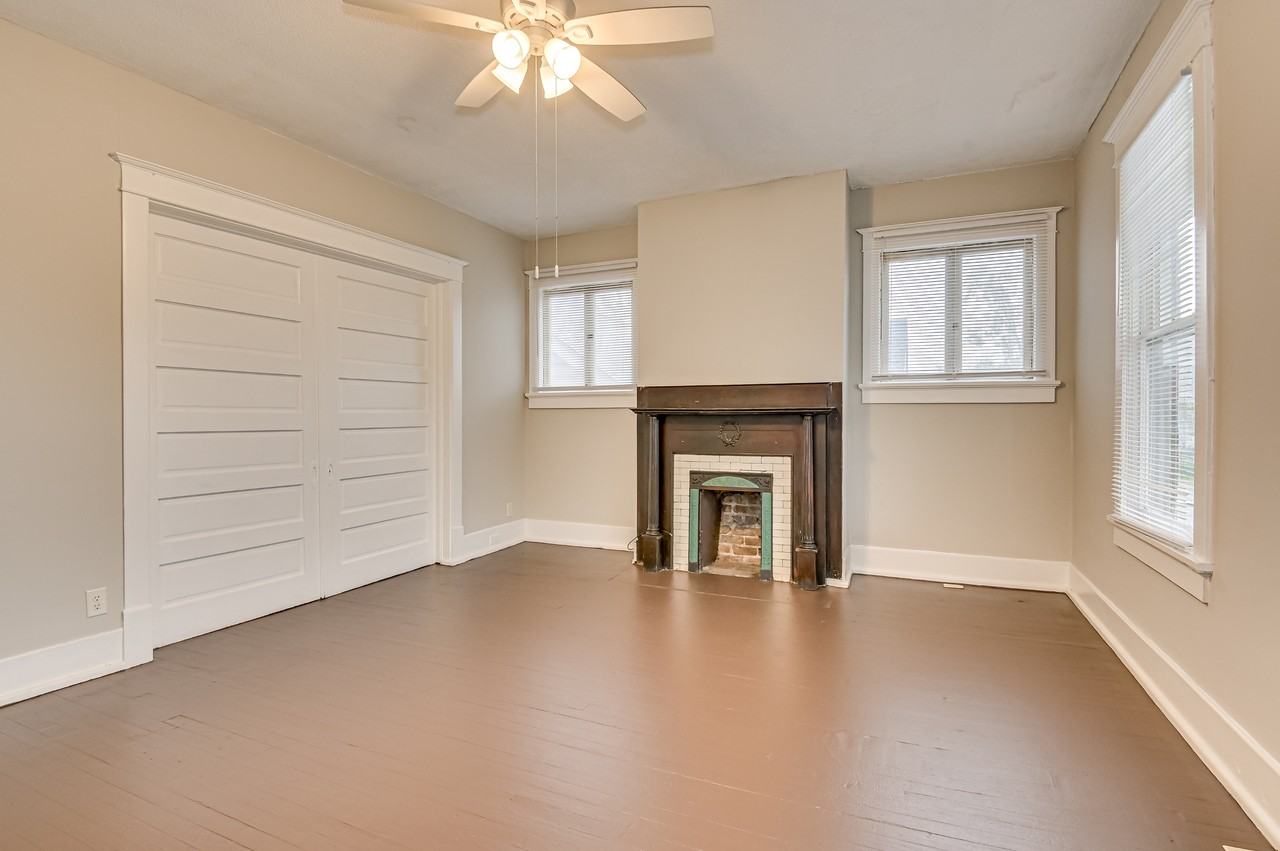 107 4th Street #A - Photo 5 of 24