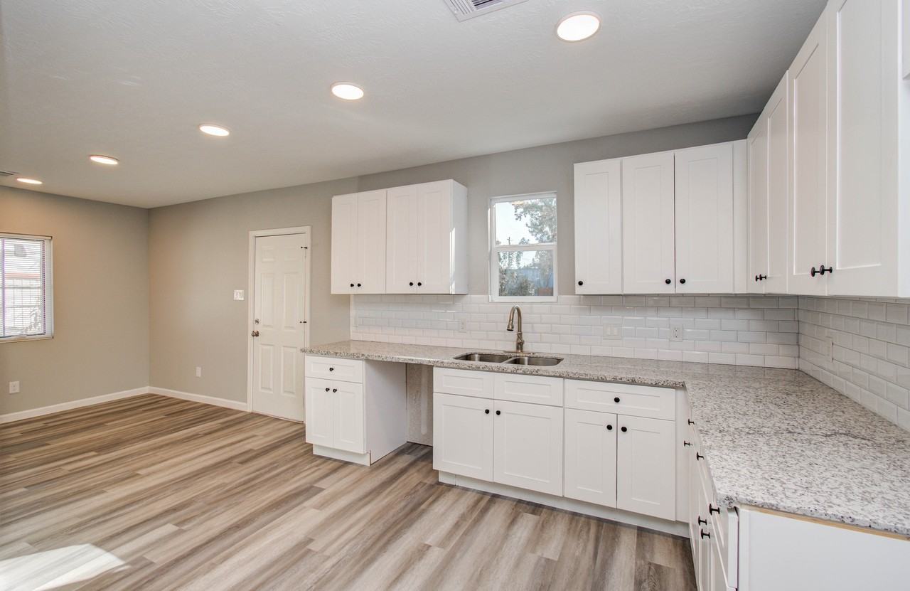 9414 Lanewood Street #1 - Photo 5 of 14