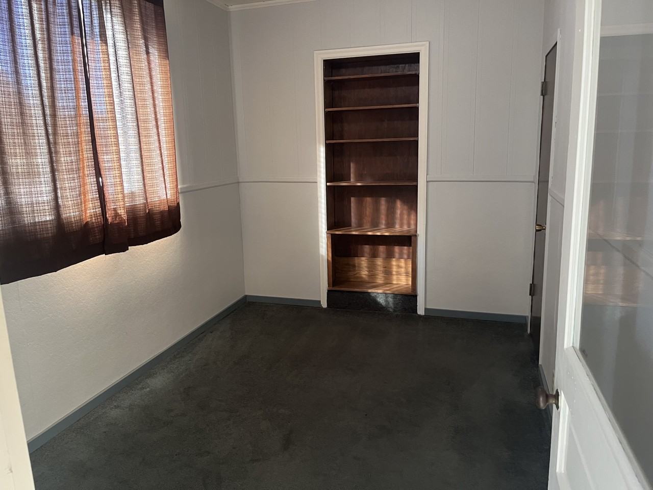 108 N Iowa Ave #2 - Photo 2 of 8