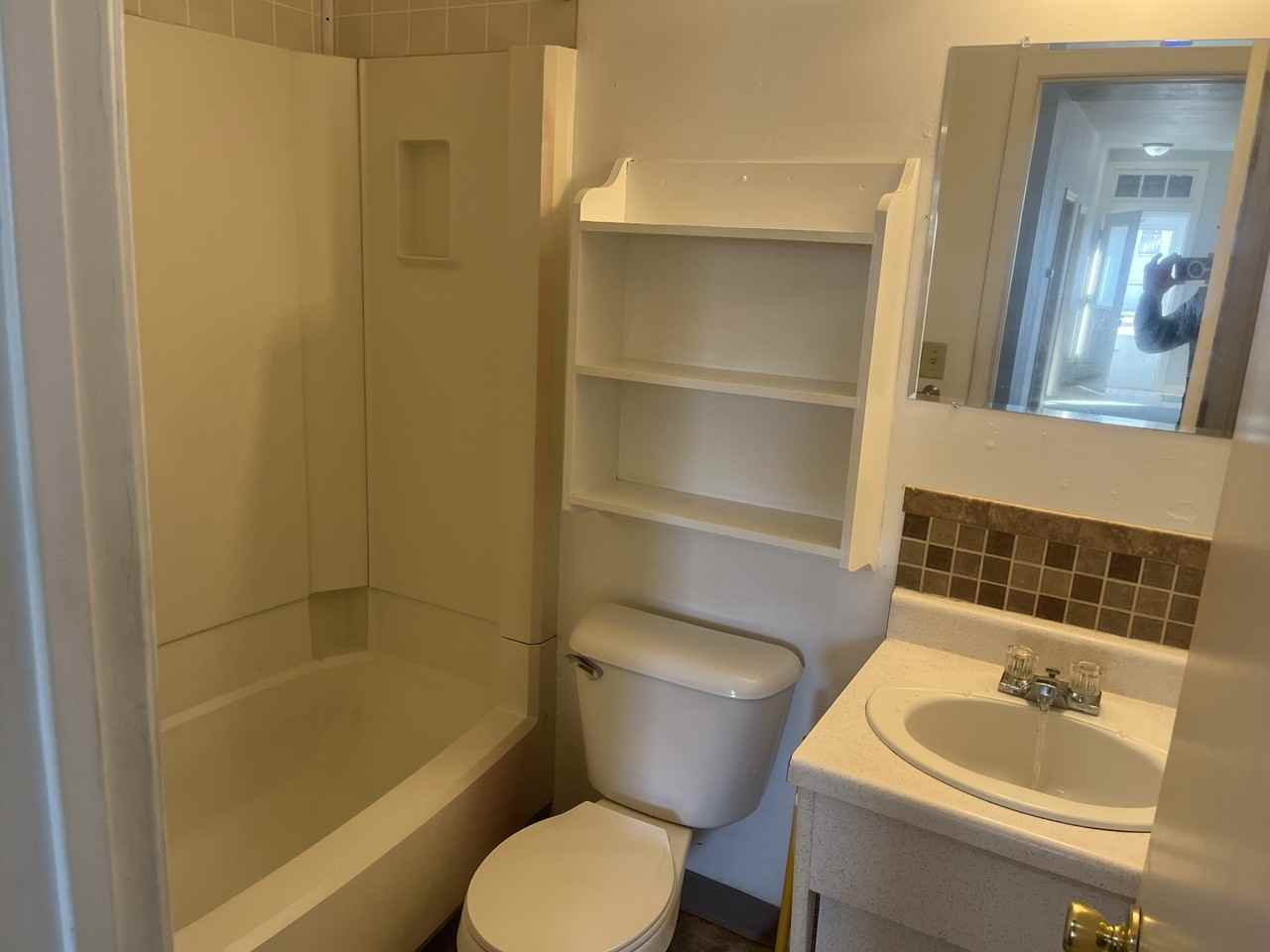 108 N Iowa Ave #2 - Photo 6 of 8