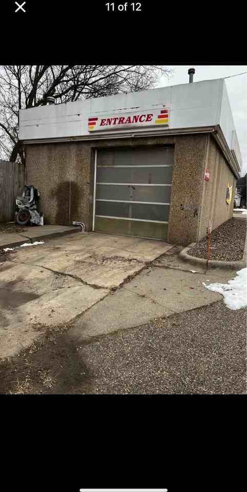 705 705 8th Street - 3Auto Detailing #3 - Photo 2 of 21