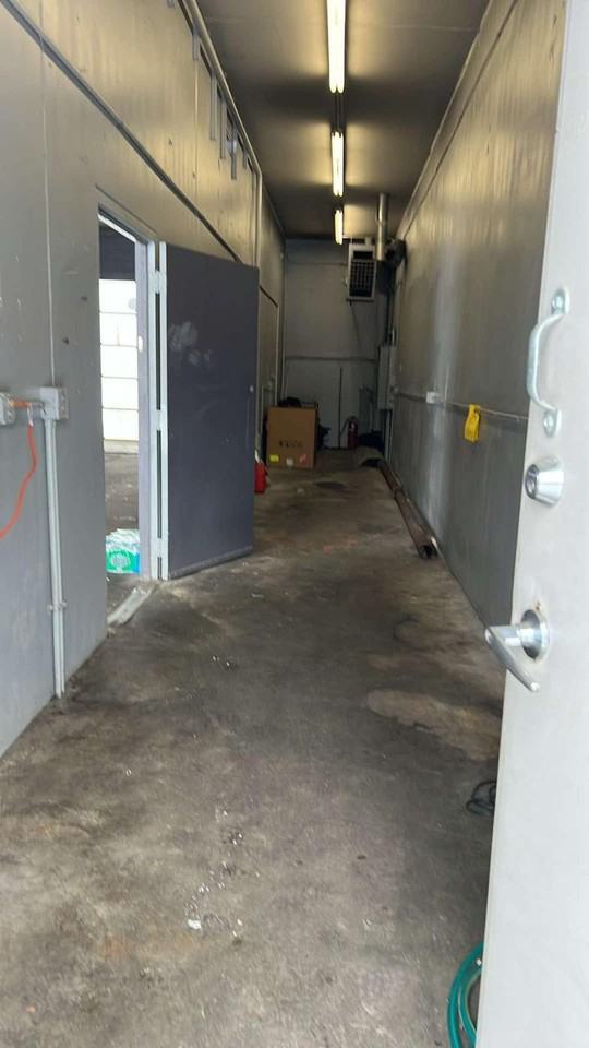 705 705 8th Street - 3Auto Detailing #3 - Photo 3 of 21