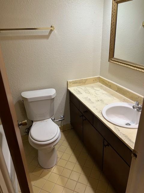 3224 South Lakewood Avenue #2 - Photo 6 of 11