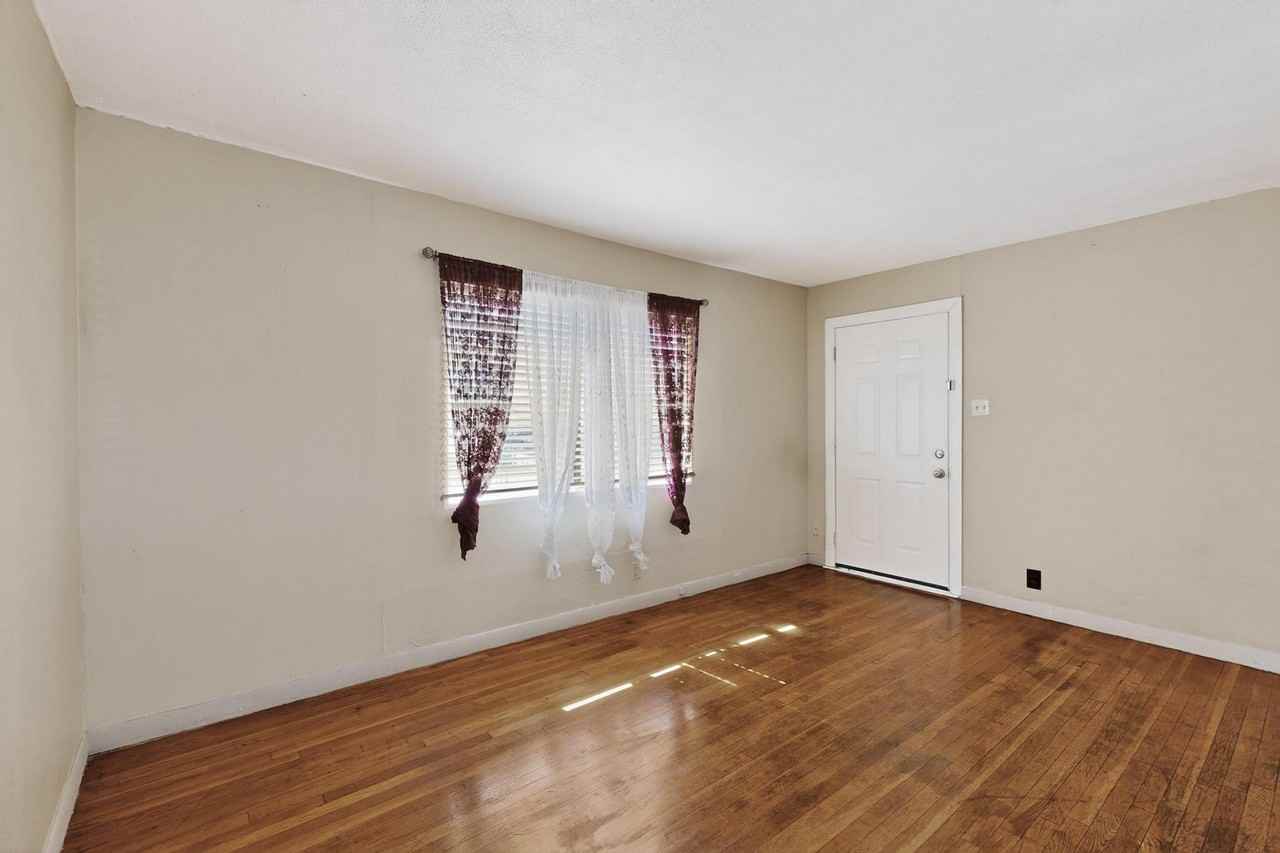 165 Hilton Ave Nw #1 - Photo 7 of 41