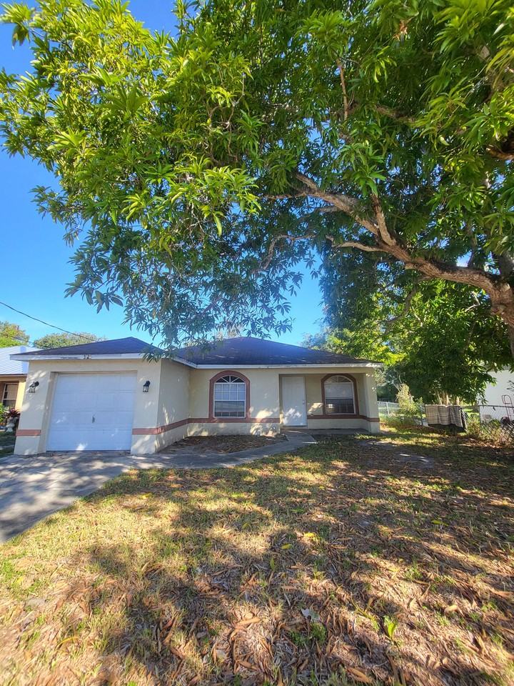 3125 Blount Street #1