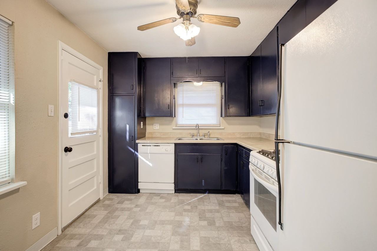 806 Denison Drive #1 - Photo 7 of 21