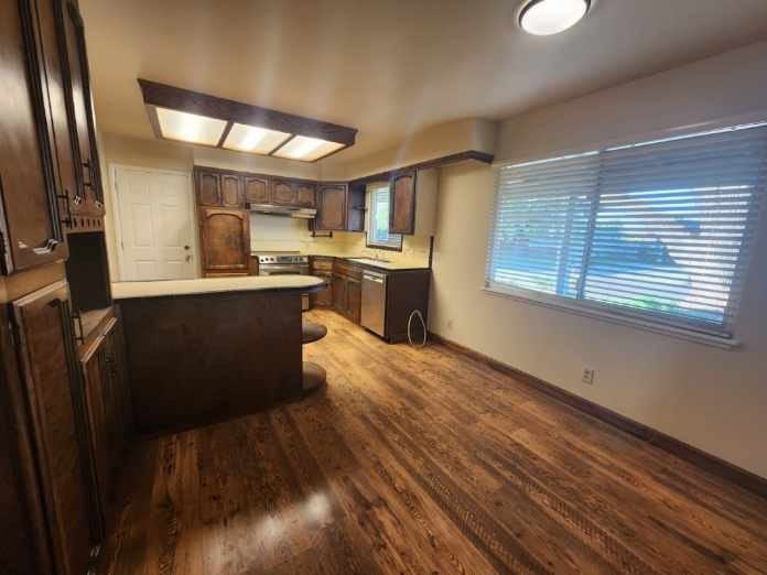 1639 Debra Lane #1 - Photo 3 of 9