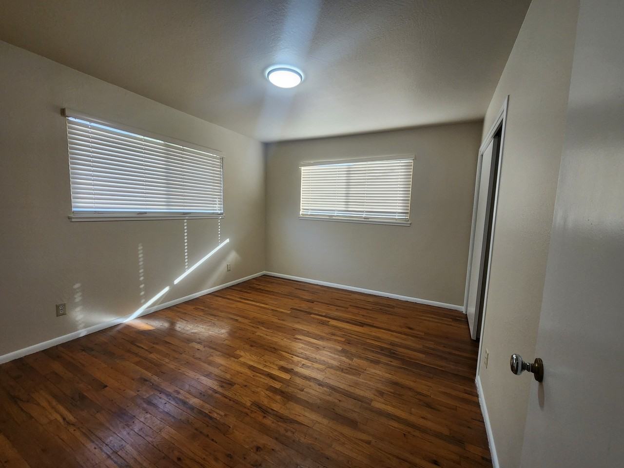 1639 Debra Lane #1 - Photo 6 of 9