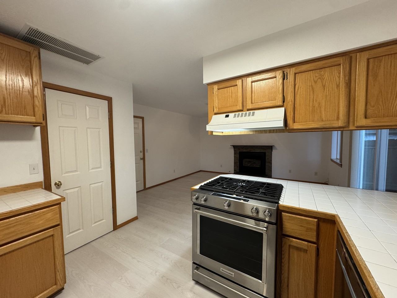 4534 Sw Pasadena St #1 - Photo 3 of 31