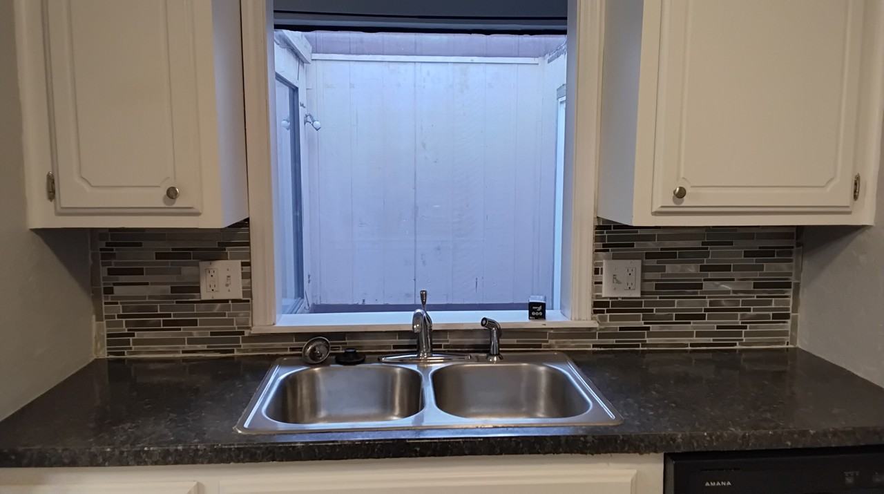 7110 Northwest 30th Terrace #1 - Photo 6 of 26