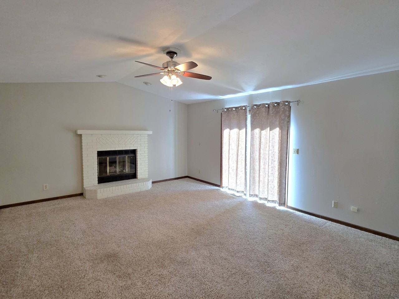 2510 Raleigh Rd #1 - Photo 2 of 14