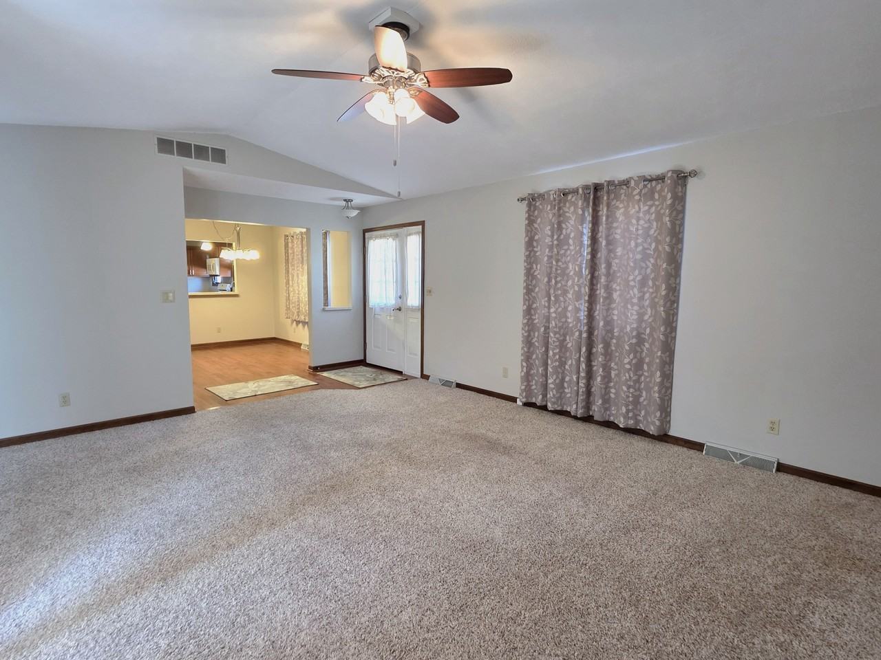 2510 Raleigh Rd #1 - Photo 4 of 14