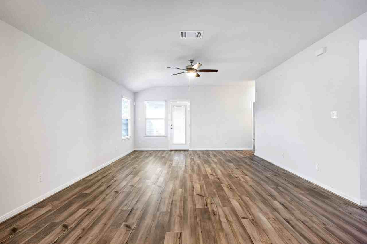 3168 Junction Bay #1 - Photo 7 of 26