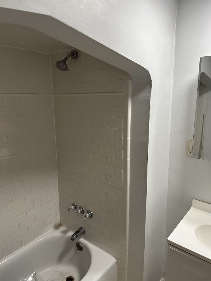 189191 Grant Ave #2 - Photo 5 of 5