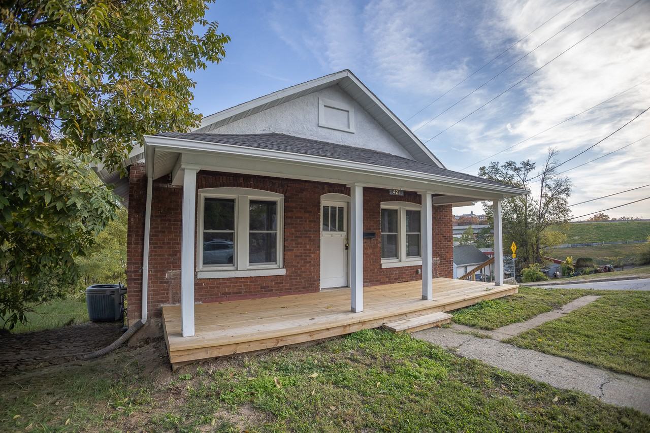 421 Marshall Street #1 - Photo 2 of 22