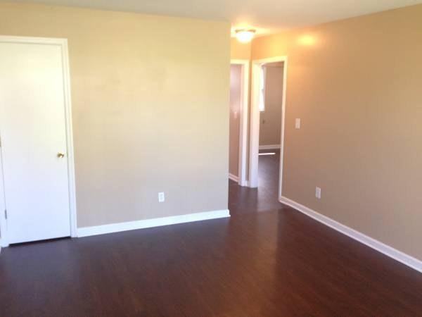 Ireland St #1205 - Photo 2 of 10