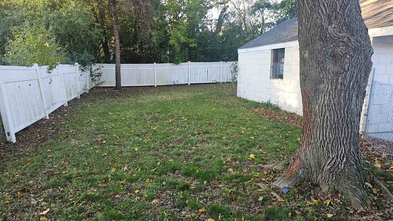 3509 Clairmont St #1 - Photo 6 of 17