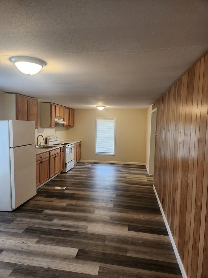 327 Becky Ln #59 - Photo 7 of 7