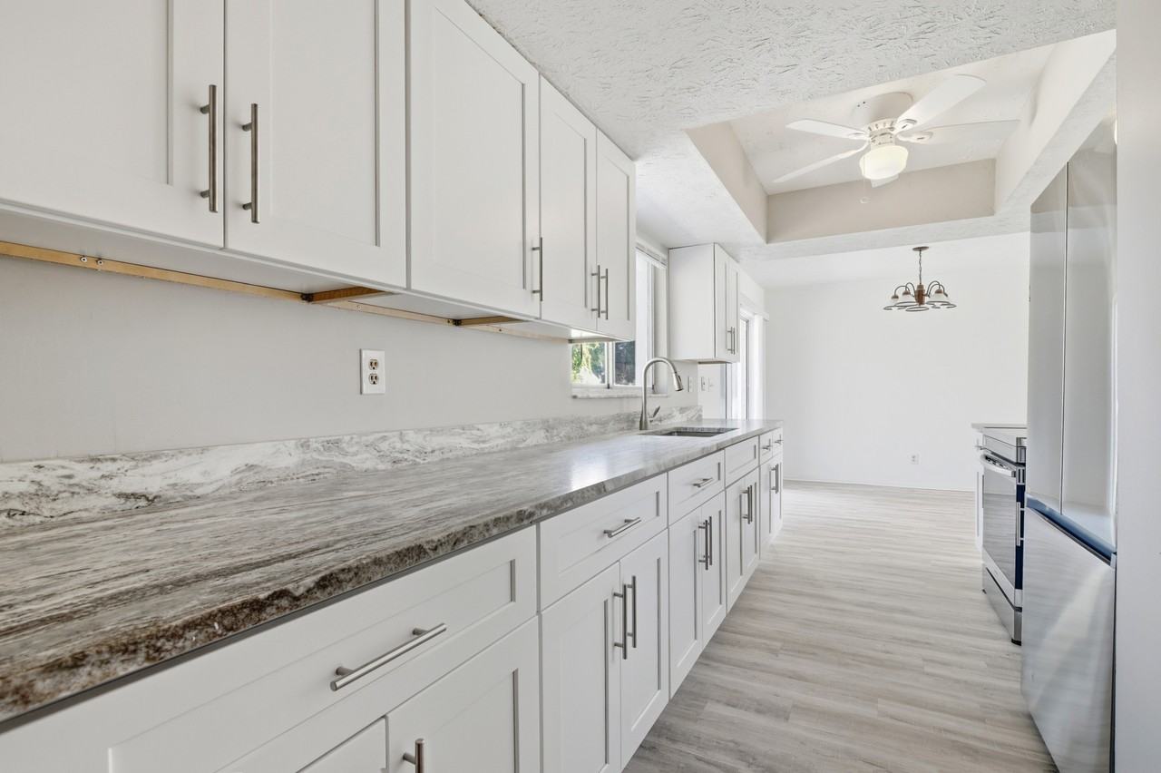 1130 Alabar Ln #1 - Photo 3 of 18