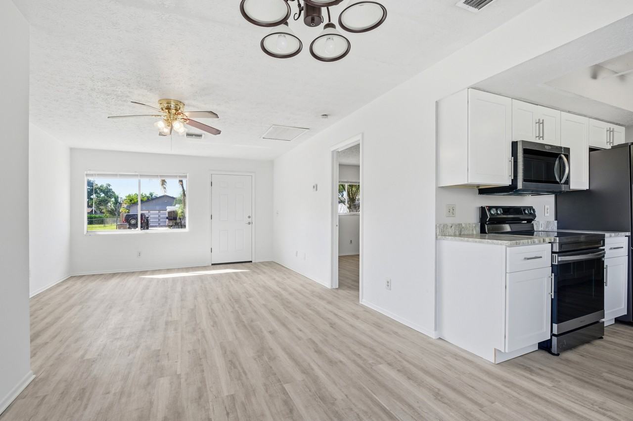 1130 Alabar Ln #1 - Photo 5 of 18