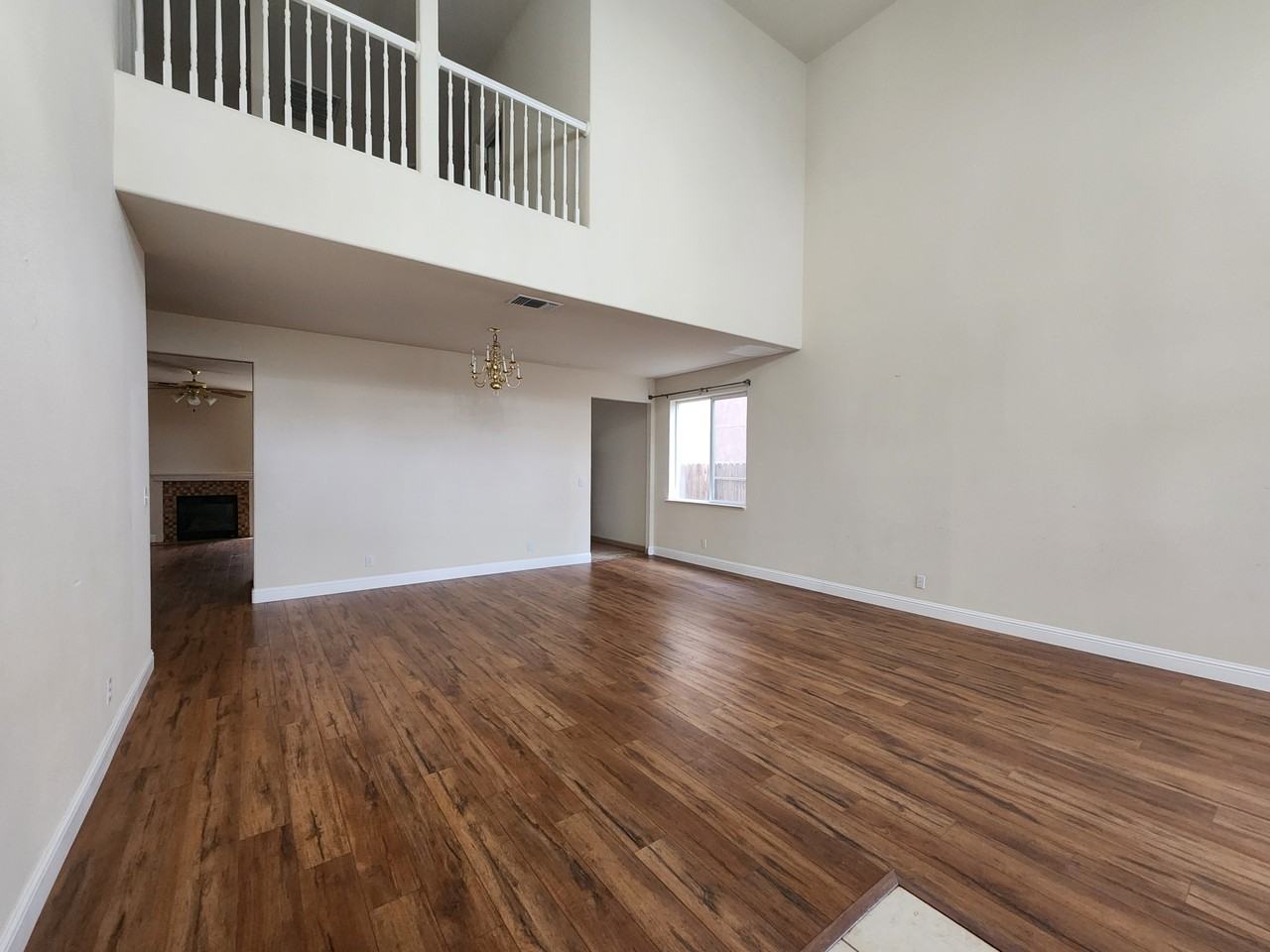 2469 De Beers Court #1 - Photo 5 of 6