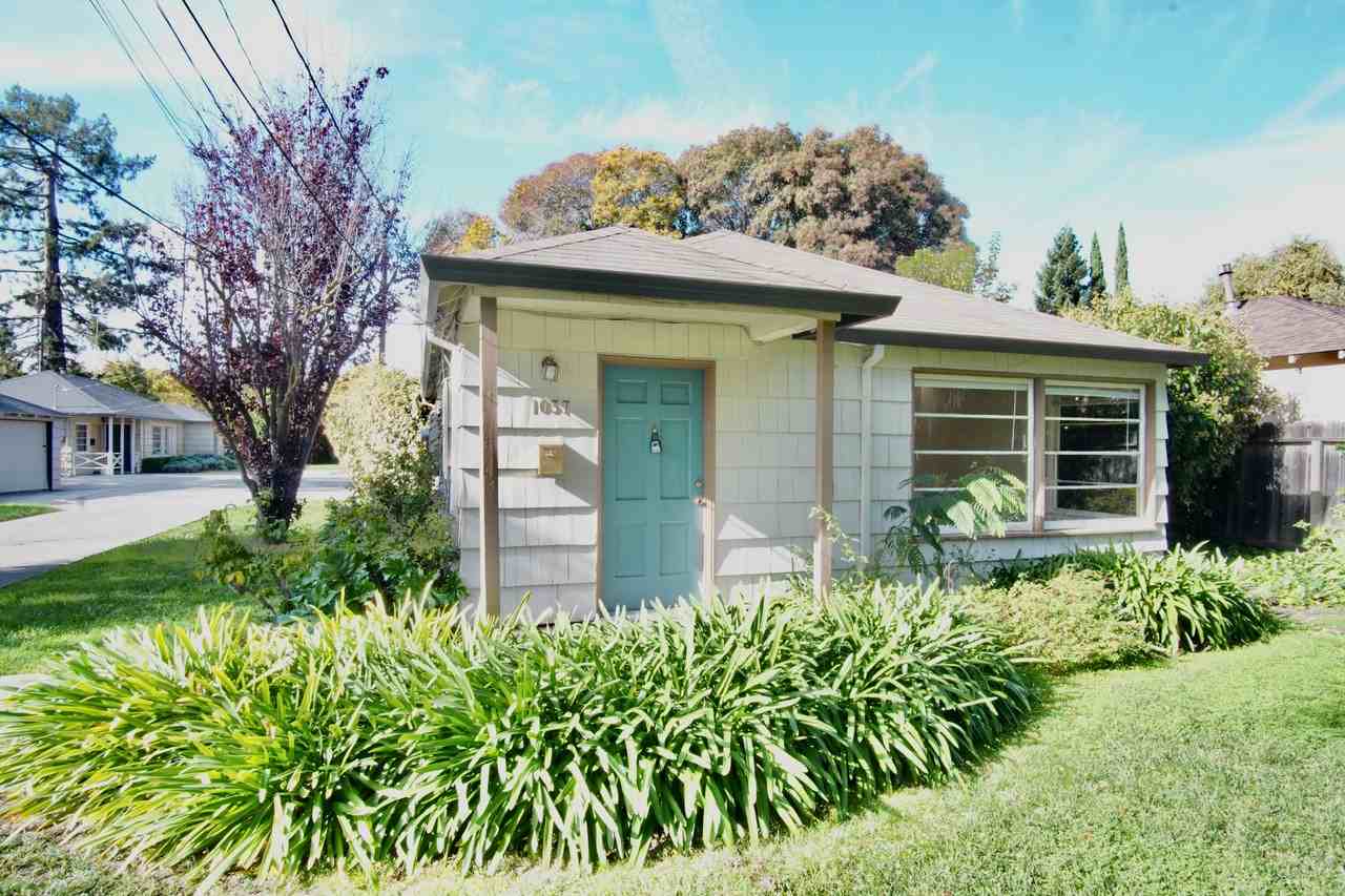 1035 Amarillo Avenue #1037