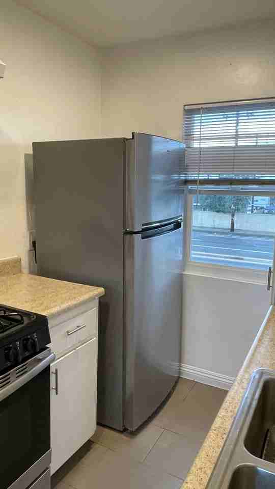 7702 7702 Chapman AvenueUnit 4 #7702-4 - Photo 3 of 50