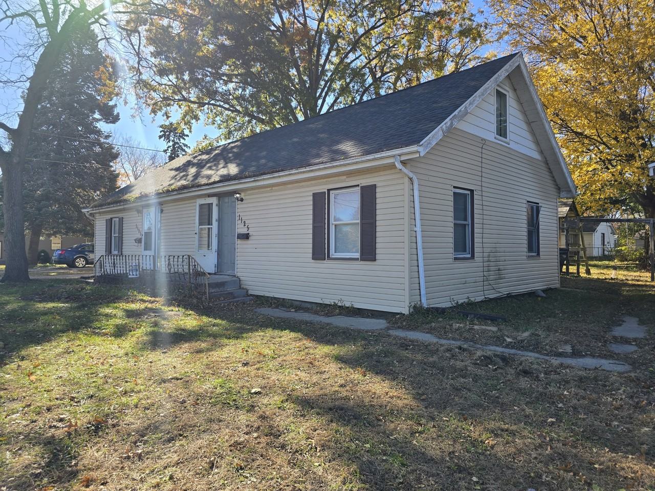 1125 North Barclay Street #1