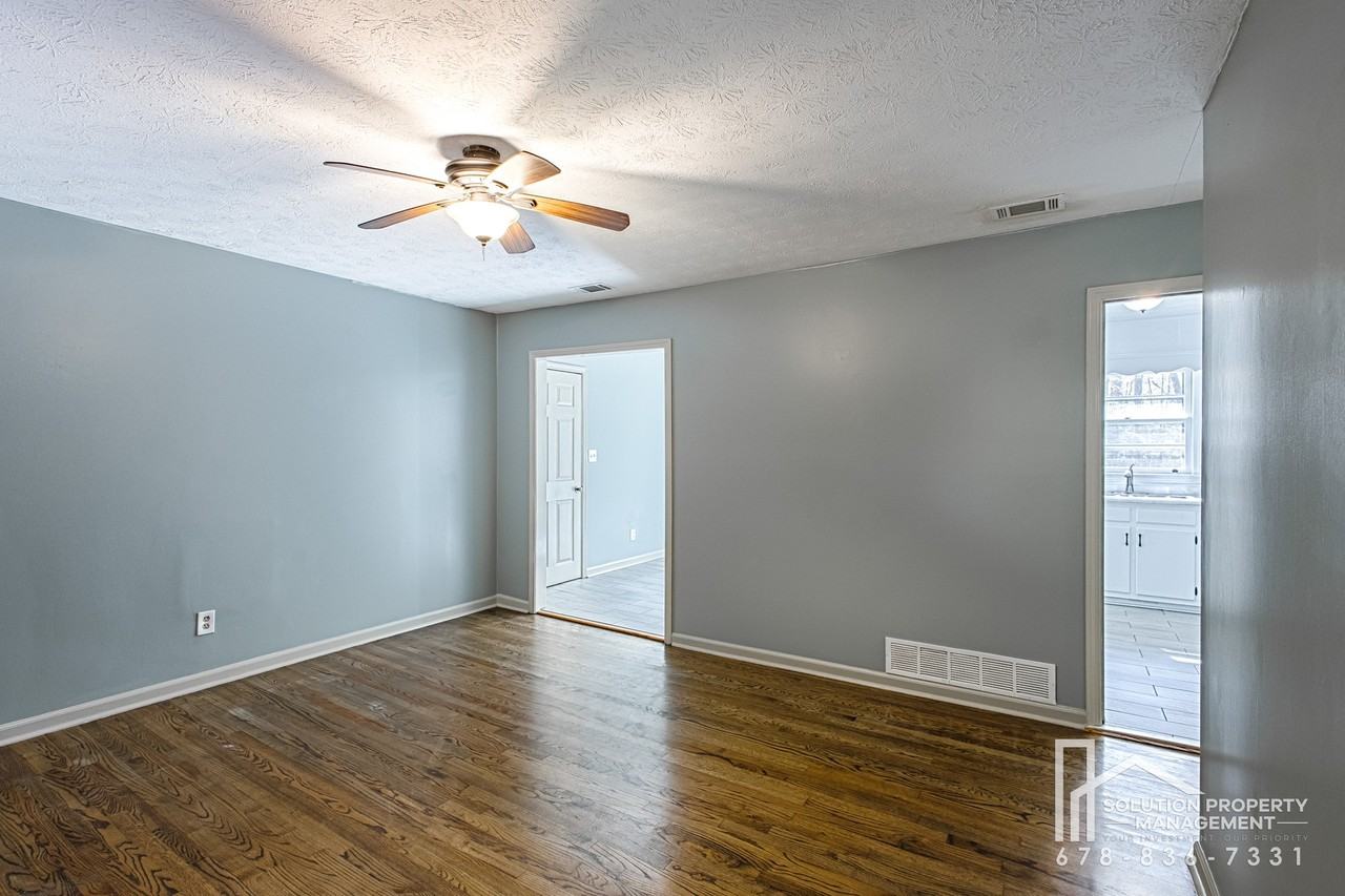 4979 Paris Ave #1 - Photo 5 of 29