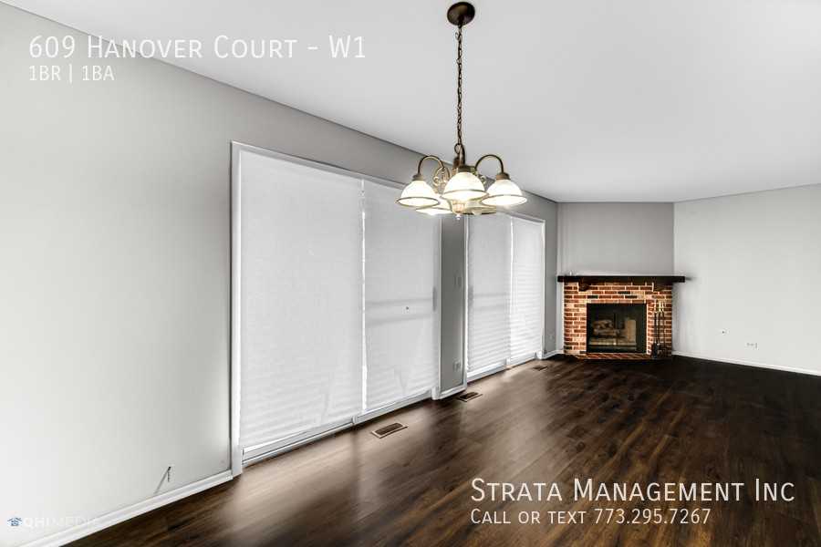 609 Hanover Ct #W1 - Photo 3 of 15