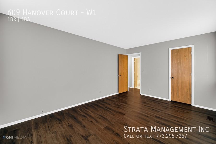 609 Hanover Ct #W1 - Photo 7 of 15