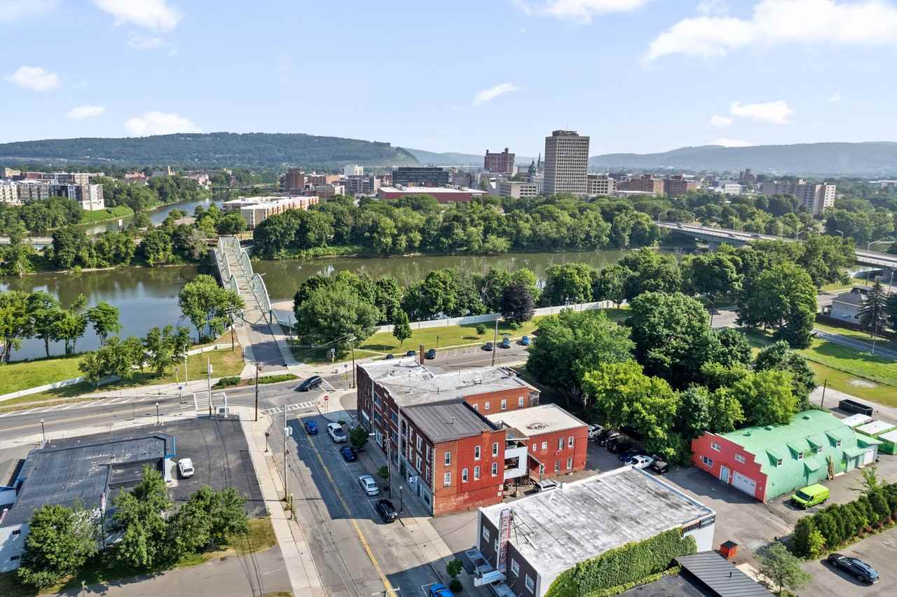 13 South Washington Street #2B - Photo 7 of 7