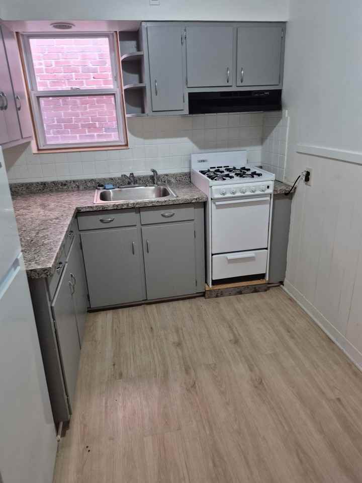 13 South Washington Street #2B - Photo 2 of 7